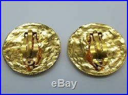 100%Auth CHANEL CC Logo Large Button Earrings Gold Clip-On Vintage COCO