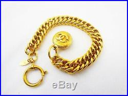 100%Auth CHANEL Chain Bracelet CC Logo Medalion Charm Bangle Gold Vintage