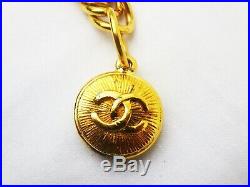 100%Auth CHANEL Chain Bracelet CC Logo Medalion Charm Bangle Gold Vintage