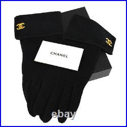 Authentic CHANEL CC Logo Gloves Black Gold Suede France Vintage #7 1/2 NR10793j