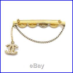 Authentic CHANEL COCO CC Logo Brooch Gold Metallic 01A #S211010