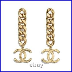 Authentic Chanel Gold SOLD OUT CC Chain Button Drop Dangle Earrings 20P Clip-on