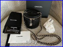 BNIB 100%AUTH CHANEL 21S Black Lambskin Mini Vanity Bag With Chain Gold Hardware