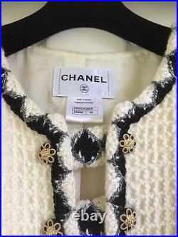 CHANEL 15A PARIS-SALZBURG NEW Tweed Ecru Black Gold Jacket CC buttons FR48 $9K