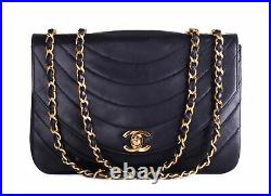CHANEL Black Leather Quilted Small Flap 24K Gold CC Shoulder Bag Crossbody Purse