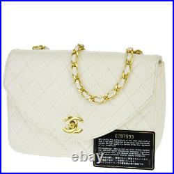 CHANEL CC Logo Matelasse Chain Shoulder Bag Leather White Gold Vintage 671SC127