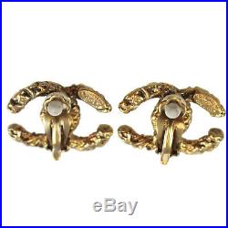 CHANEL CC Logos Earrings Gold Clip-On 93 A France Vintage Authentic #Z23 M