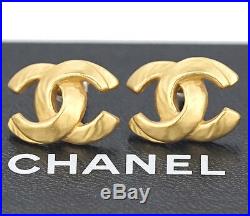 CHANEL CC Logos Stud Earrings Gold Tone 00T withBOX s697
