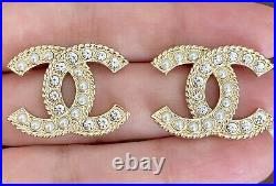 CHANEL Large CC Crystal Pearl Earrings Gold / M204-21155