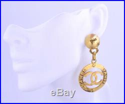 CHANEL Paris CC Logos Dangle Earrings Gold Tone Clip-On 28 Vintage withBOX