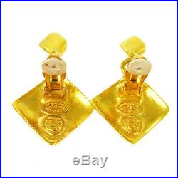 CHANEL Vintage CC Logos Earrings Rhombus Gold Clip-On 0.9 1.6 96P M13336j