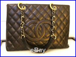 Chanel / Quilted Gold Hardware Caviar Skin Chain Grand Shopping Tote Bag France