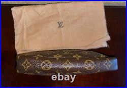 LOUIS VUITTON Monogram Pochette Accessories Clutch Pouch Bag Purse Wristlet