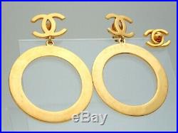 RARE Authentic Vintage Chanel earrings CC logo large hoop dangle #ea2478