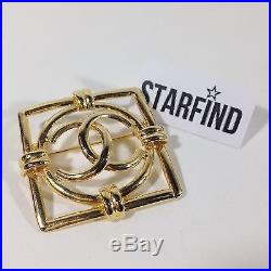 Vintage CHANEL CC Logos Brooch Pin Gold Tone Metal Corsage Accessories France